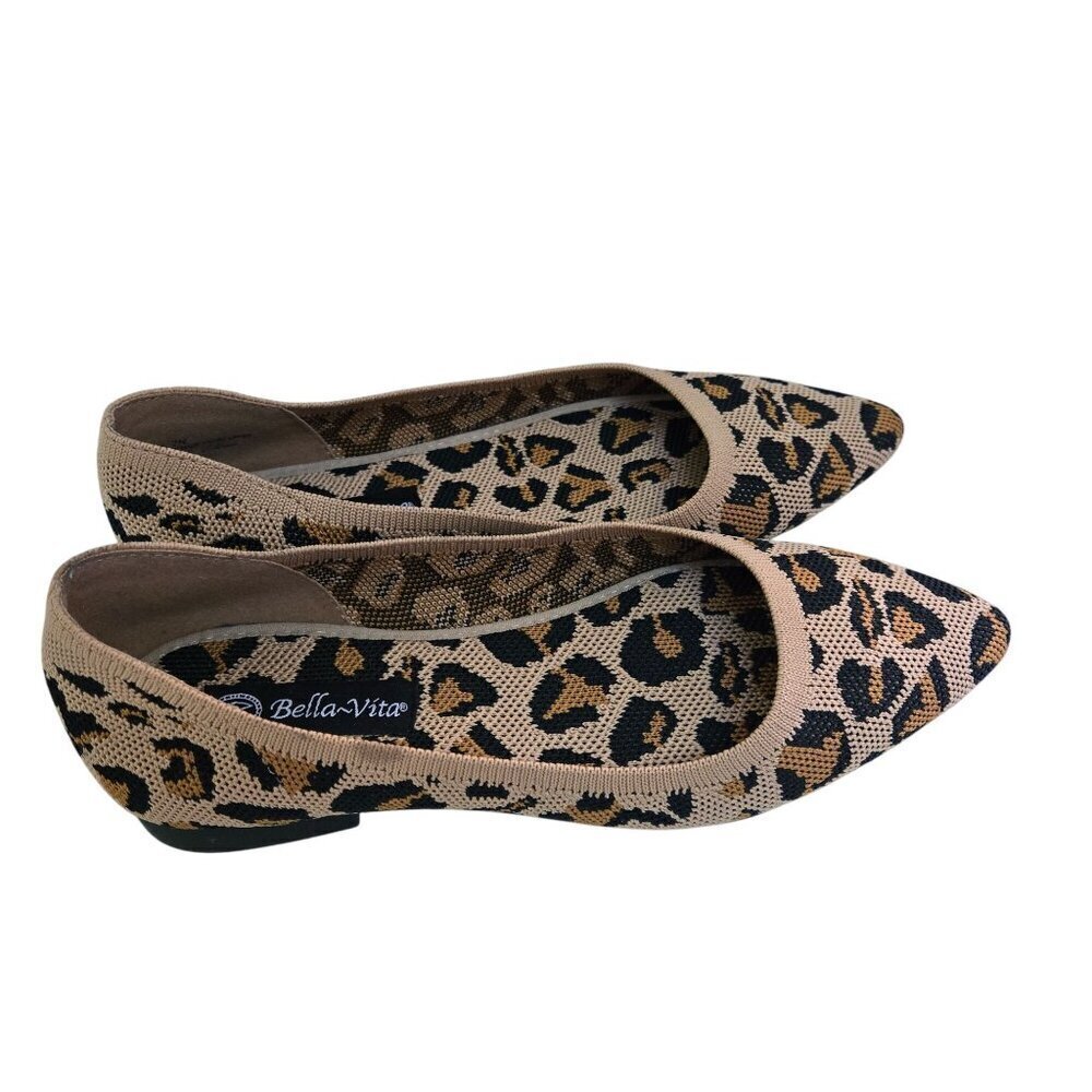 Bella Vita Leopard Point Toe Fabric Slip On Ballet Flats Size 7N